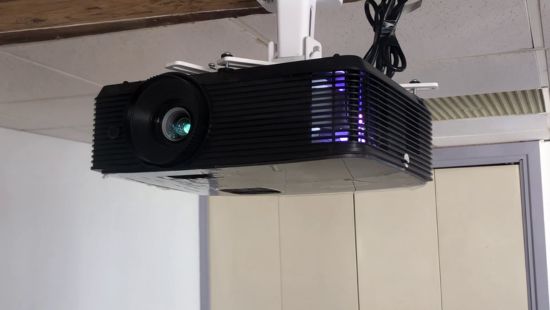 location matériel cafetière vidéoprojecteur